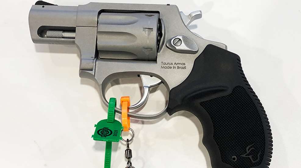 Revólver Taurus RT 942 Calibre .22 Lr